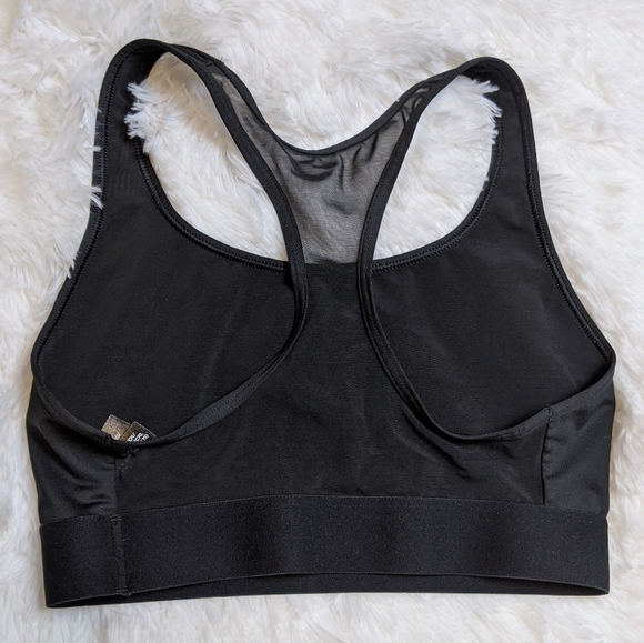 Victoria Secret Sport Sparkle Sports Bra - Picture 7 of 8